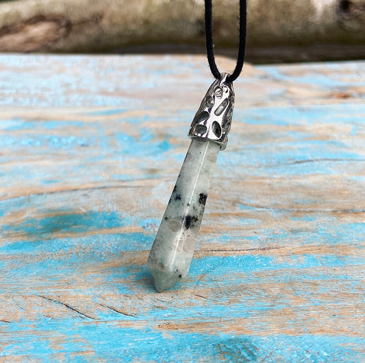 Energiepunt hanger Lotus Jaspis "Al je Wensen komen uit"