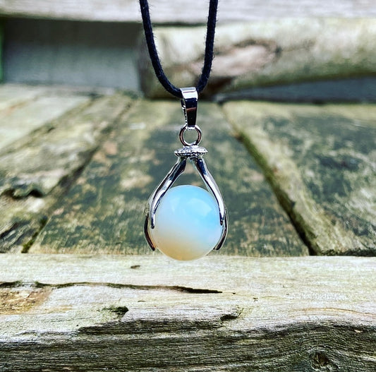 Healing Hands hanger Opaliet "Passie"