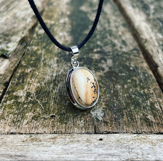 Landschapsjaspis hanger "Je doelen waarmaken"