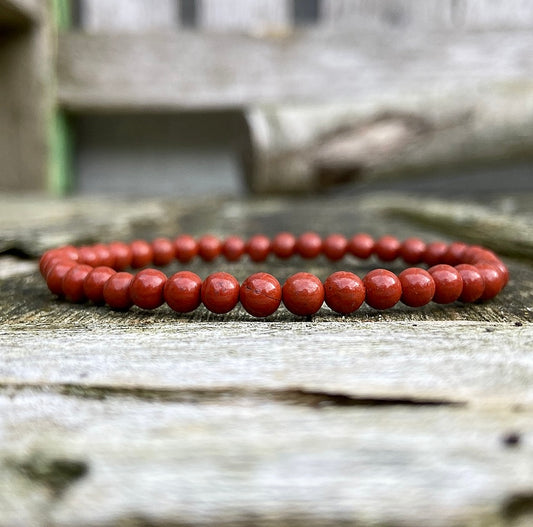 Rode Jaspis armbandje "Aarden"