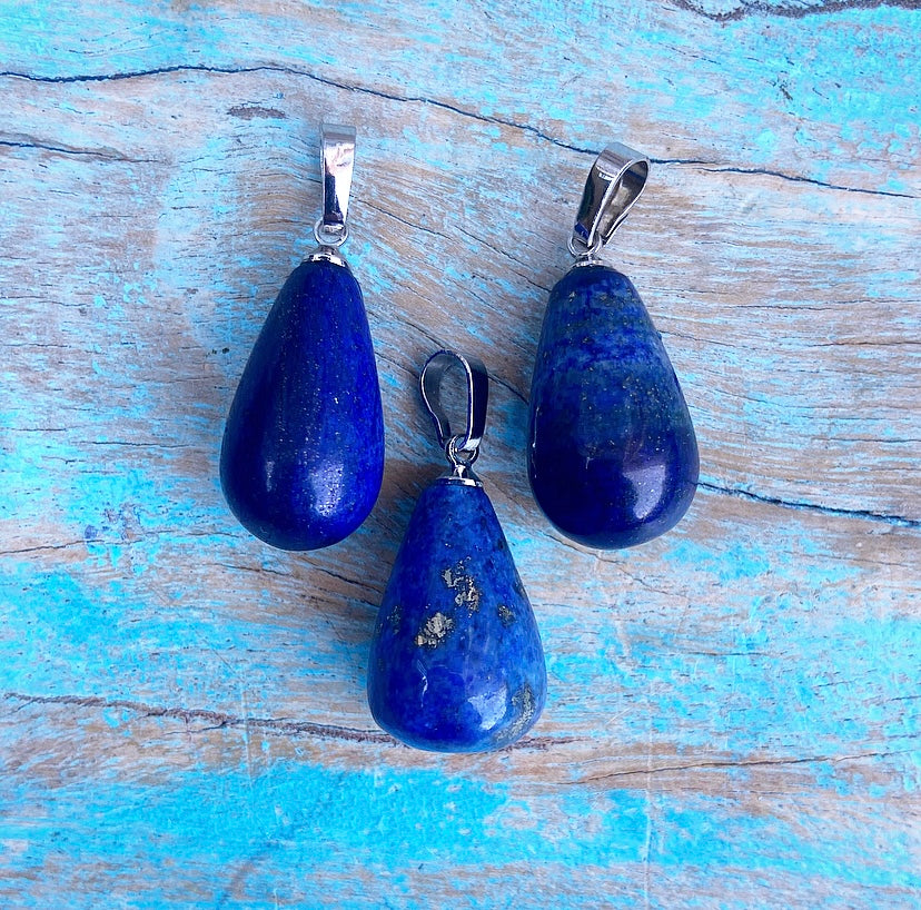 Lapis Lazuli Hangertje "Moed"