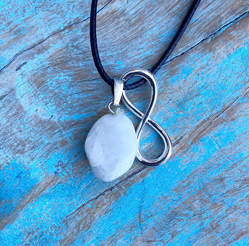 Zilveren Infinity met Maansteen ketting "To The Moon And Back"