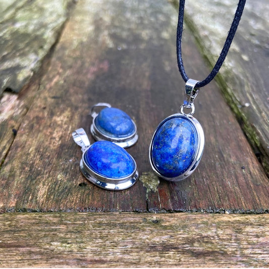 Lapis Lazuli Hangertje "Keelchakra"