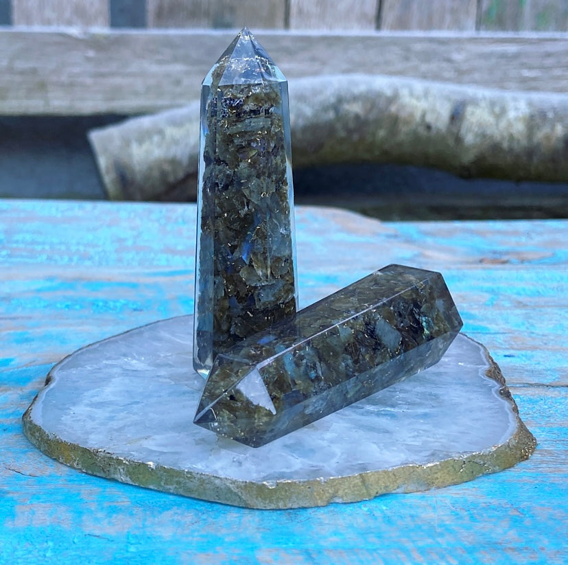 Labradoriet Orgon Obelisk "Spirituele Bescherming"