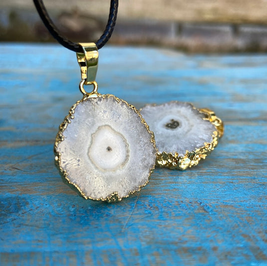 Aurora Quartz pendant "Mantra Magic"