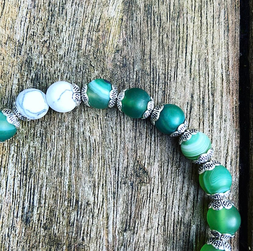 Lucky Charm Armband Groene Agaat & Howliet "Angel Healing"