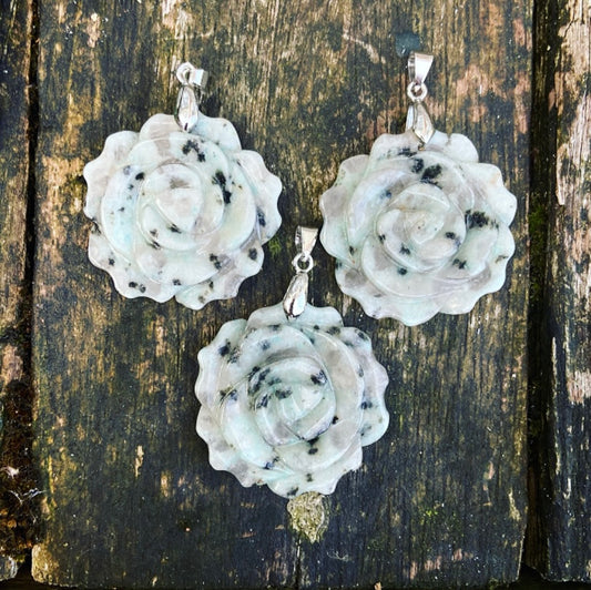 Lotus Jaspis hanger "Hartenwens"