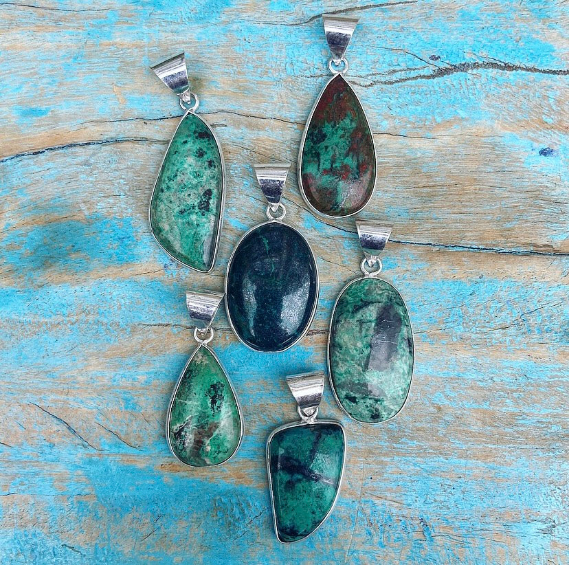 Chrysocolla hanger "ENERGIE DOSEREN"