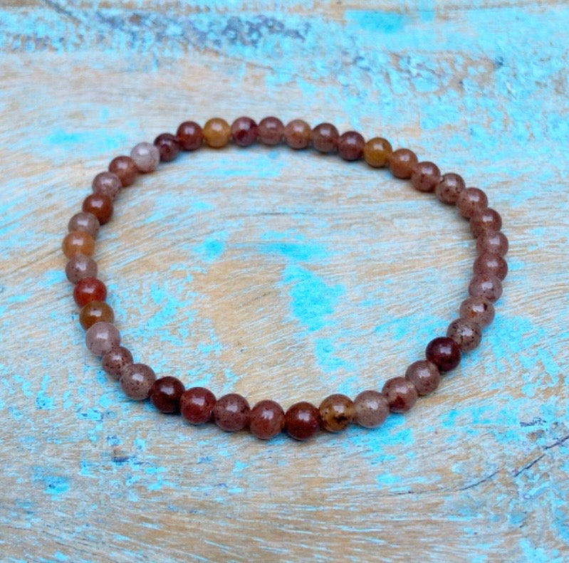 Aardbeienkwarts armband "hartstocht en levenslust"