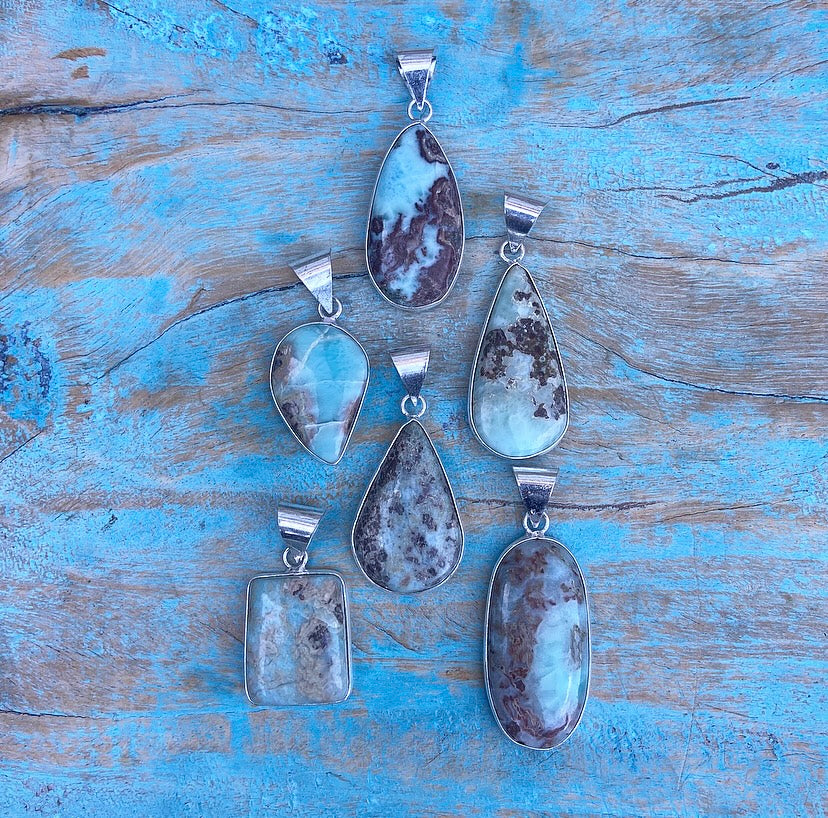 Larimar hanger "De Schat van Atlantis"
