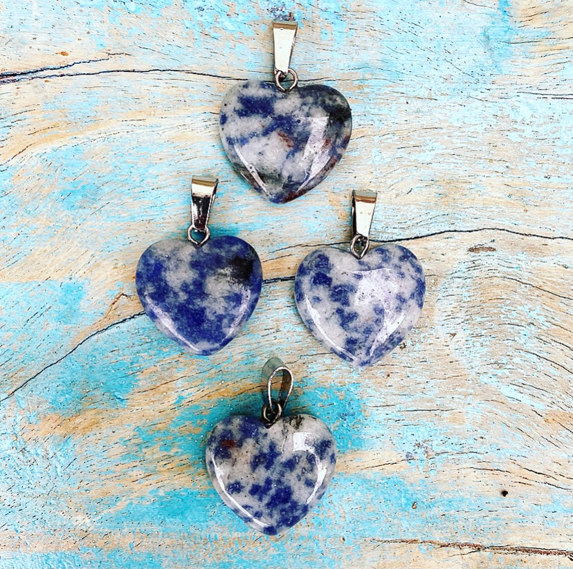 Sodaliet hart hangertje "Zelfverzekerd Spreken"