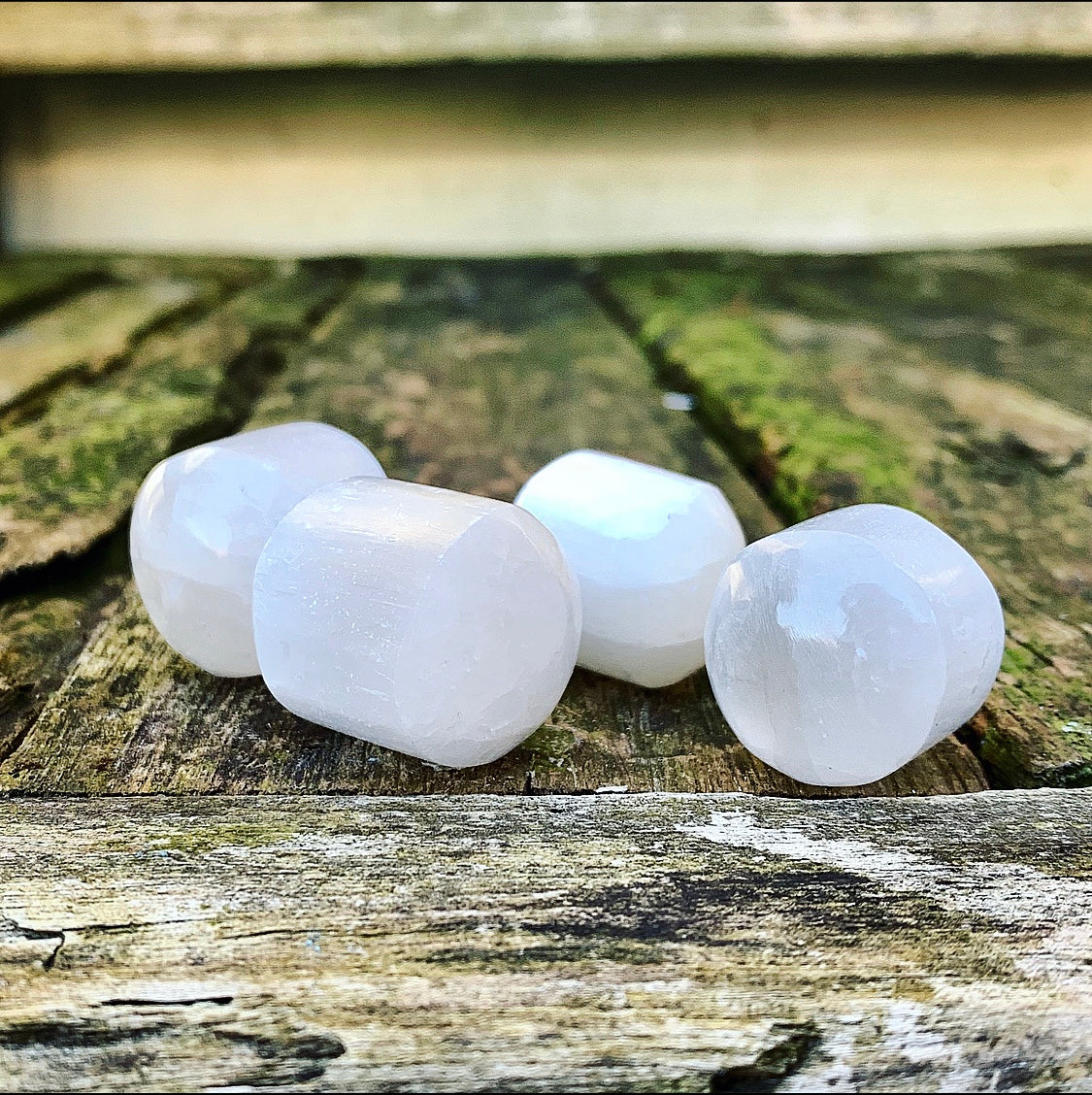 Selenite tumbled stone "Spiritual Light"