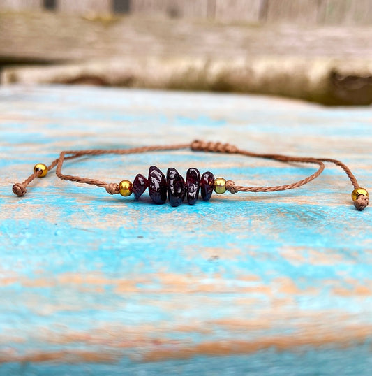 Garnet bracelet "Everything will be fine"