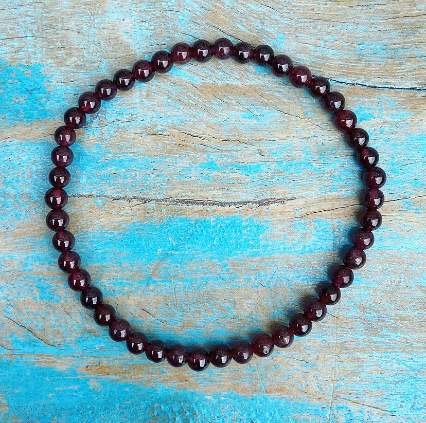 Garnet Bracelet "Everything Will Be Alright"