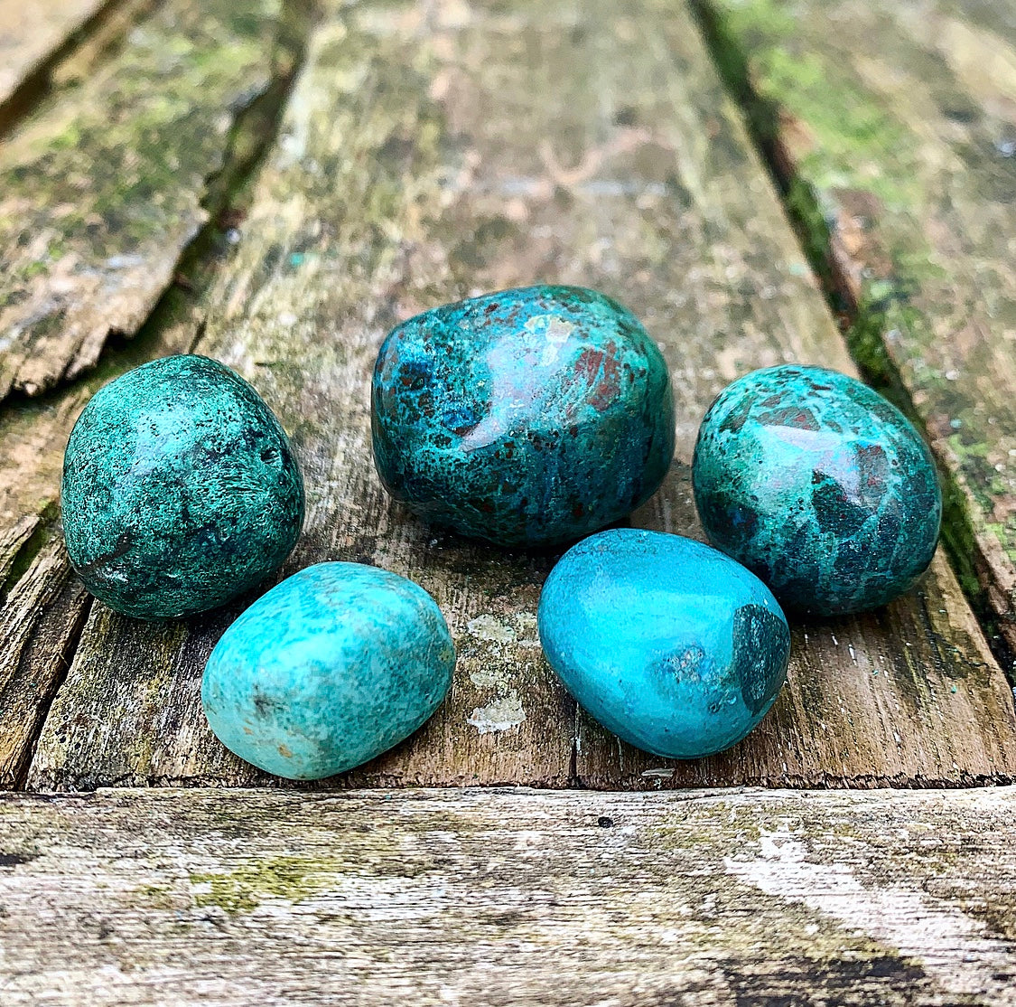 Chrysocolla knuffelsteen "ENERGIE DOSEREN"