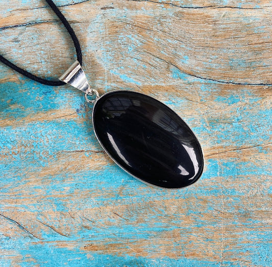 Obsidian pendant "Magic Mirror"