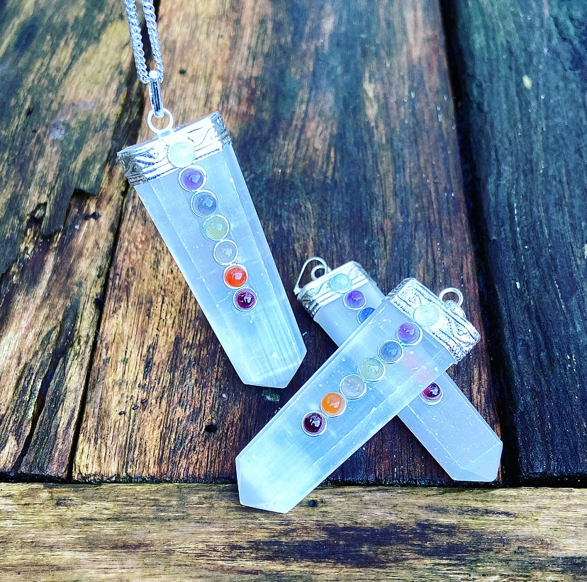 Seleniet Chakra hanger "Kundalini Kracht"