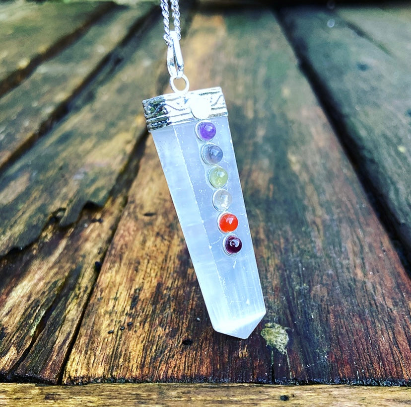 Seleniet Chakra hanger "Kundalini Kracht"