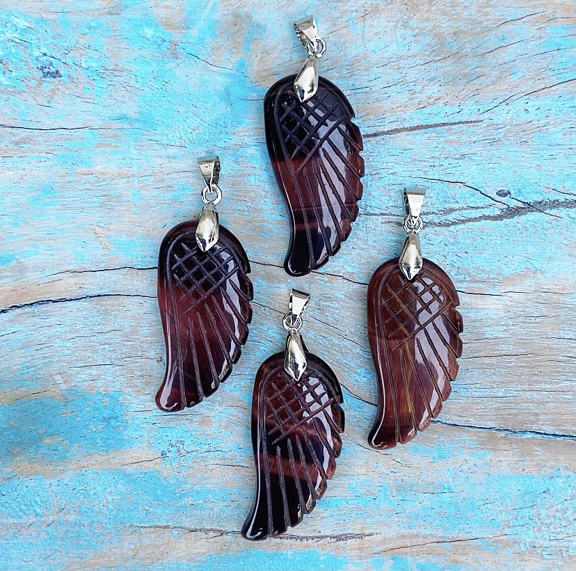Angel Wing Hanger Rode Tijgeroog "Zelferkenning & Waardering"