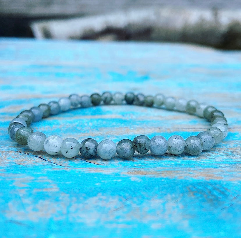 Labradorit-Armband „Hohe Sensibilität“