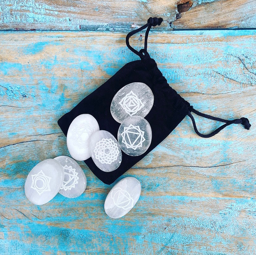 Seleniet Stenen Set "Chakra Power Healing"