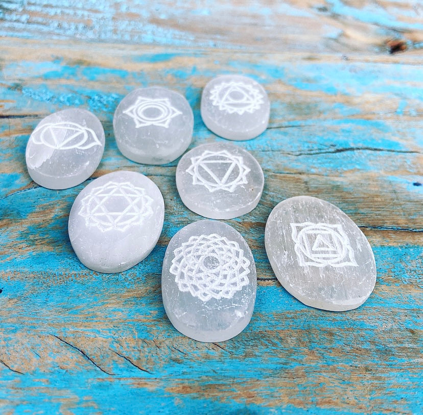 Seleniet Stenen Set "Chakra Power Healing"
