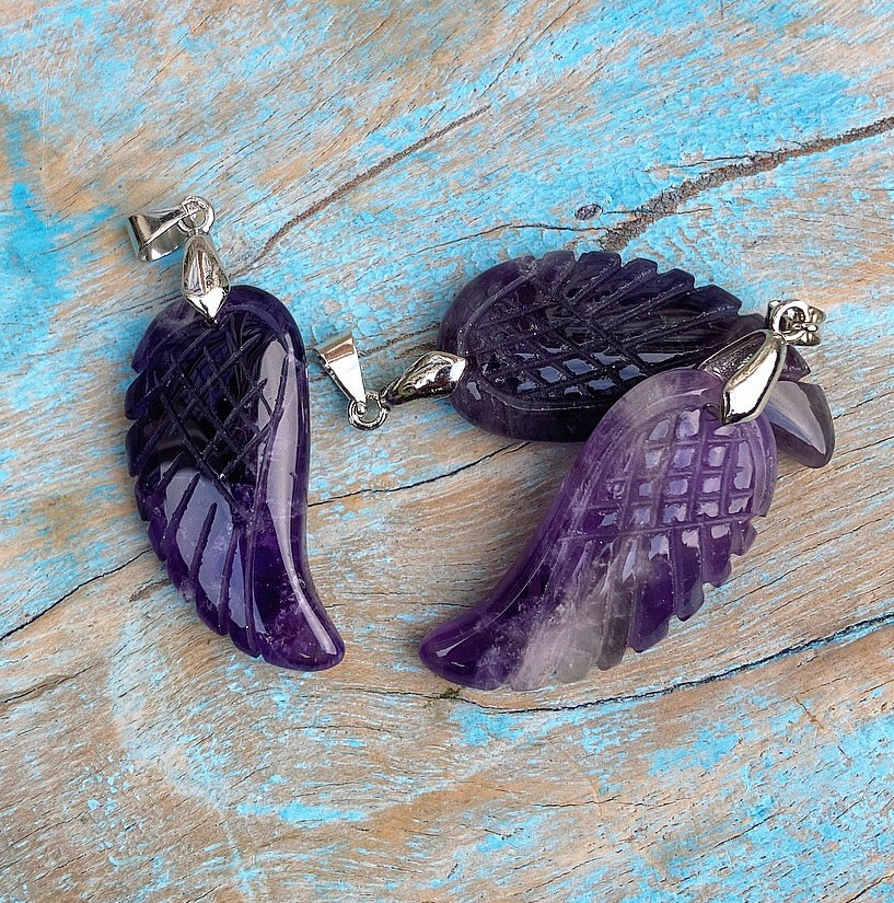 Angel Wing Hanger Amethist "Intuïtie"