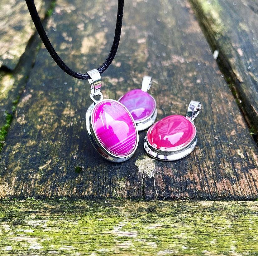 Roze agaat hanger "Emotioneel Evenwicht"