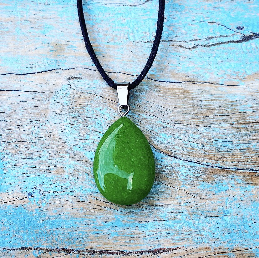 Groene jade hanger "Geluk"