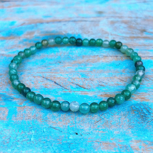 Green agate bracelet "From Sensitivity to Strength"