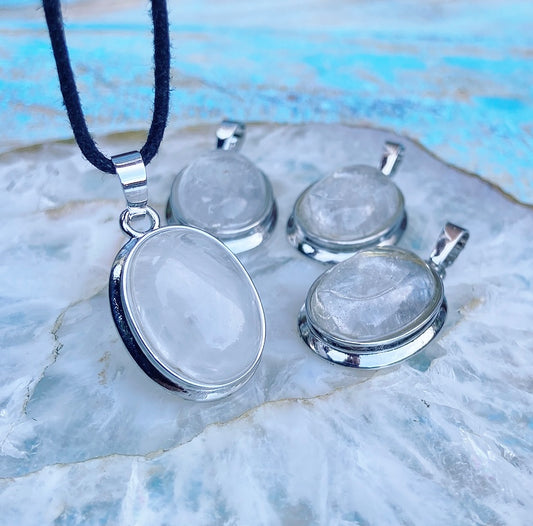 Bergkristal hanger "Spirituele Groei"