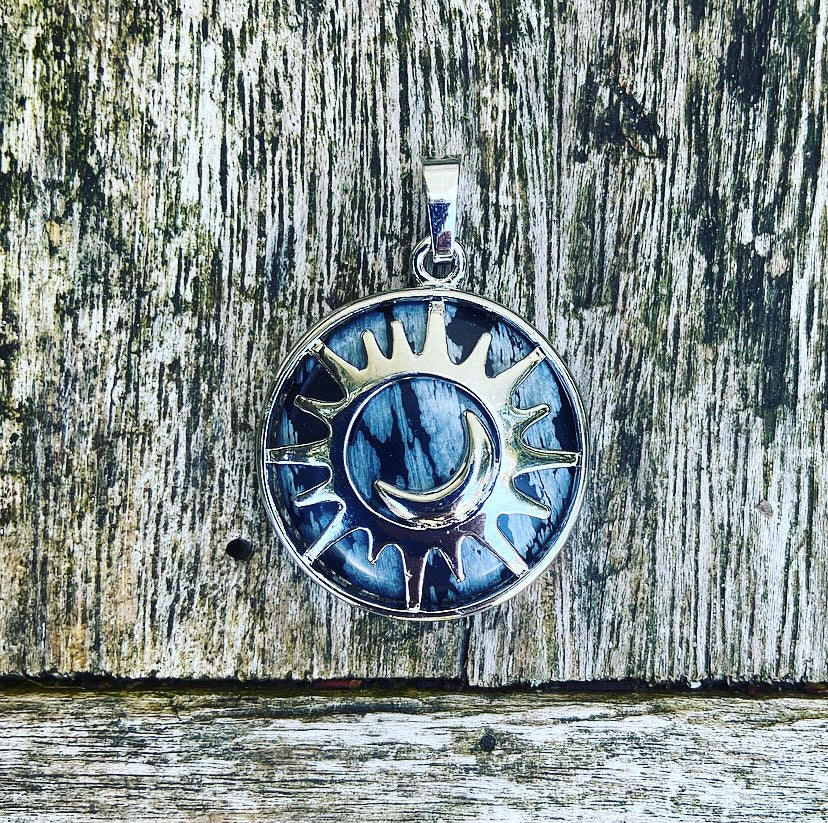 Zodiac Sign Pendant "Libra" (23-9/22-10)
