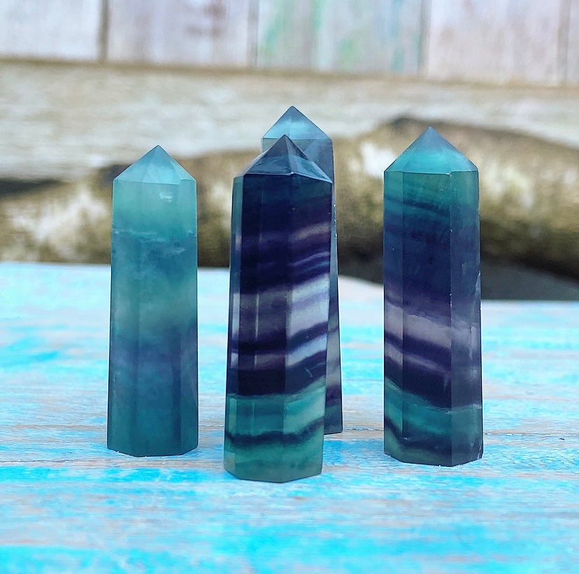 Fluoriet Mini Obelisk "Aura Reiniging"
