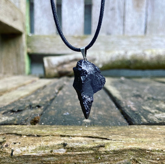 Raw shungite pendant "A Clean Slate"