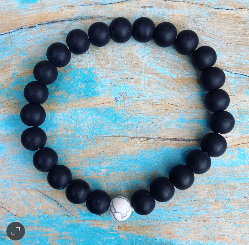 Armbanden Set Howliet en Lavasteen "Yin & Yang in Balans"