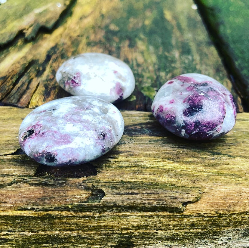 Rubellite Tumbled Stone "The Power of Ki"