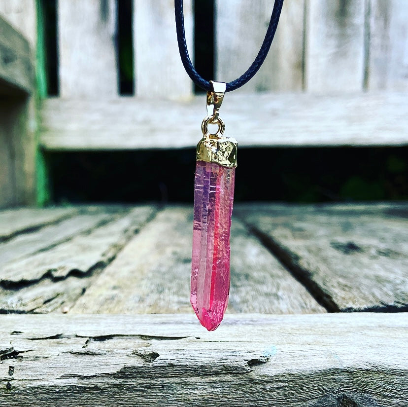 Wenskristal Roze Aura Kwarts "Leven, Liefde, Lachen"