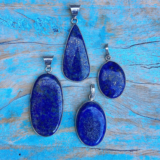 Hanger Lapis Lazuli "Durven & Doen"