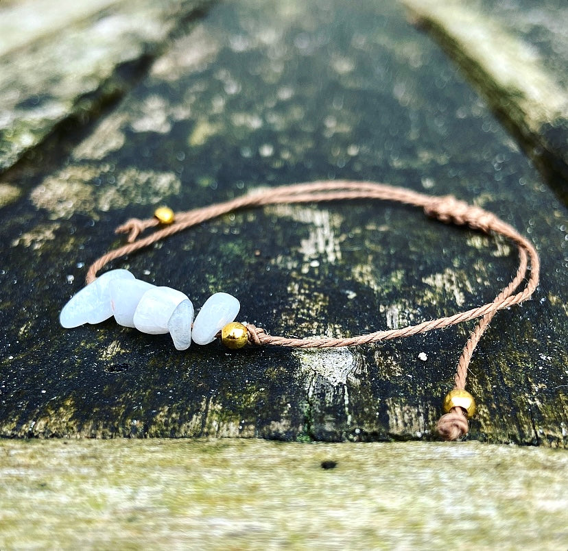 Moonstone bracelet "Mysticism, magic and light of life"