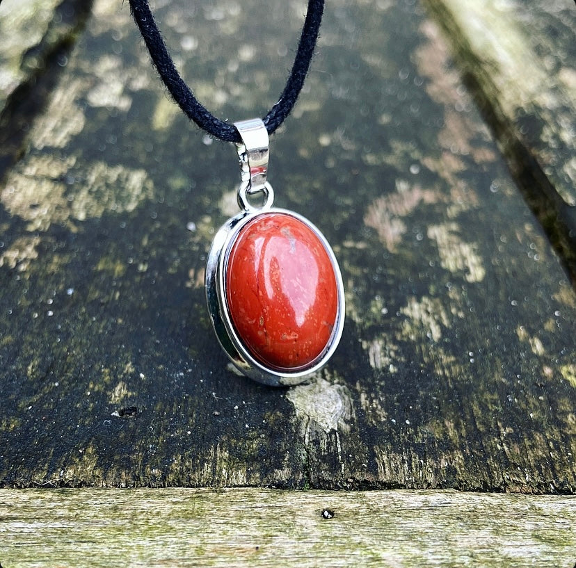 Red Jasper pendant "Allow yourself to be there"