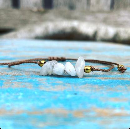 Moonstone bracelet "Mysticism, magic and light of life"