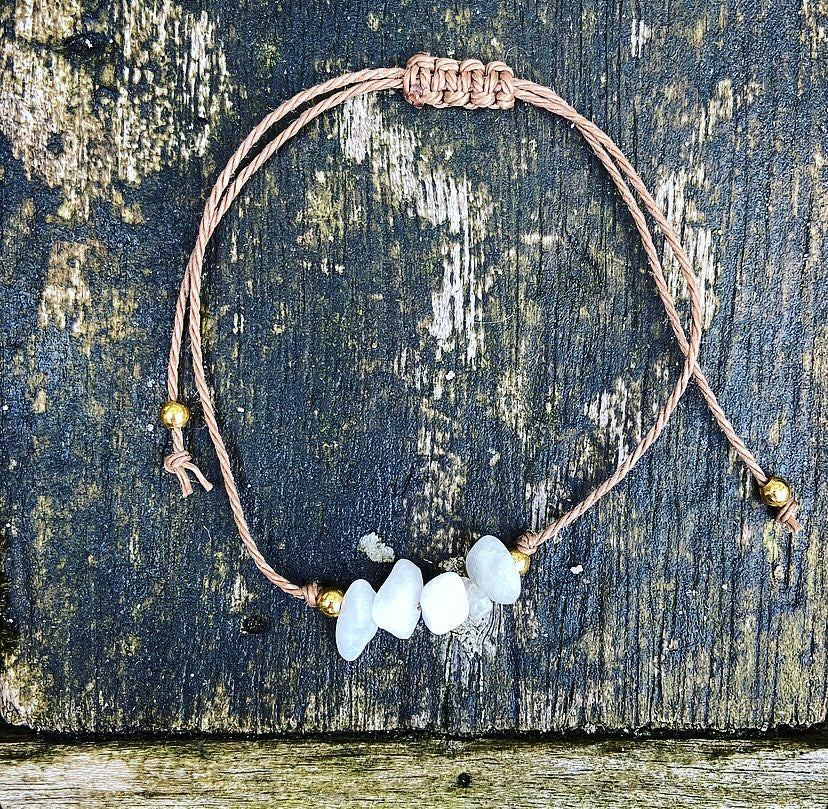 Moonstone bracelet "Mysticism, magic and light of life"