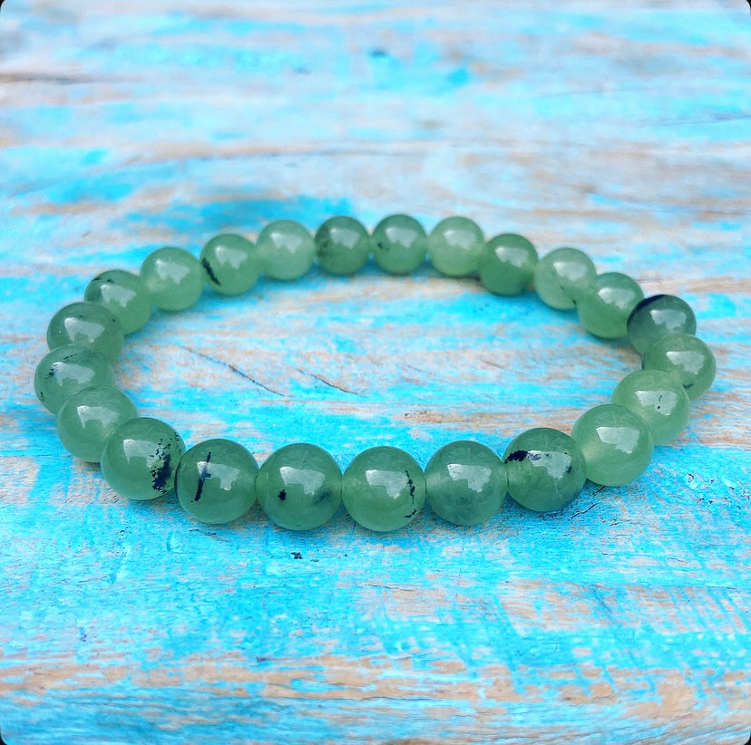 Prehniet armband "Volg je Gevoel"