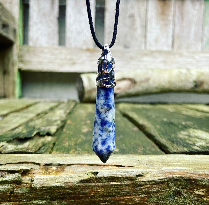 Energy point pendant Sodalite "Assertiveness &amp; Self-esteem"