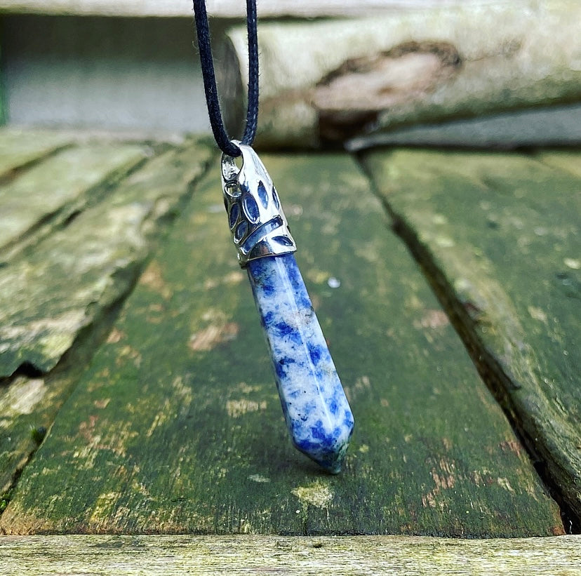 Energy point pendant Sodalite "Assertiveness &amp; Self-esteem"