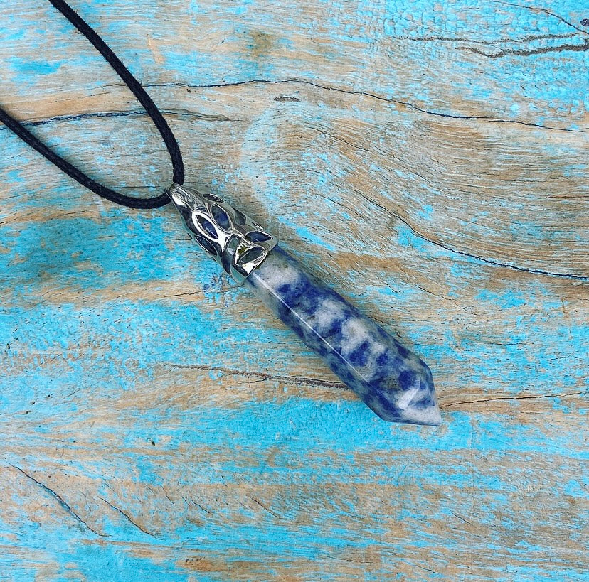 Energy point pendant Sodalite "Assertiveness &amp; Self-esteem"