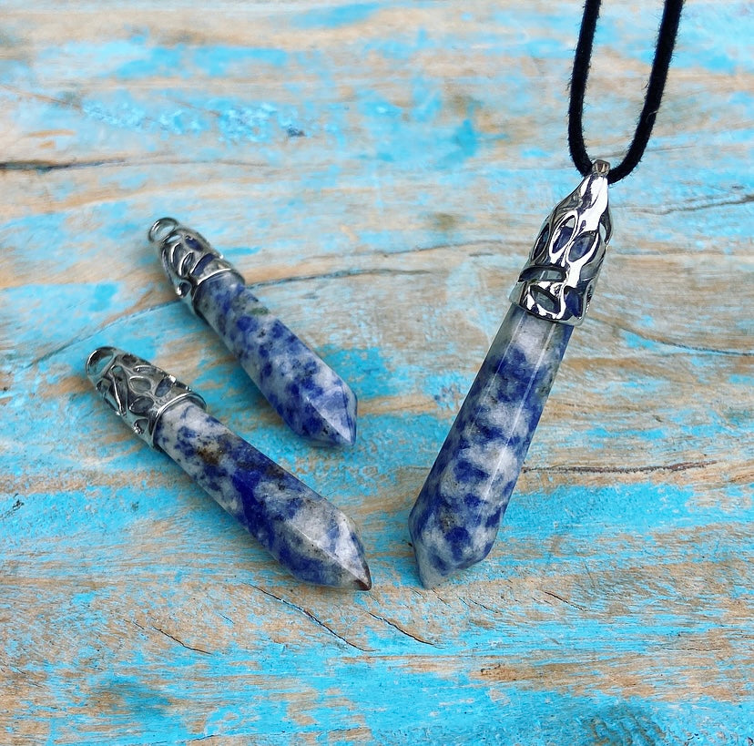 Energy point pendant Sodalite "Assertiveness &amp; Self-esteem"