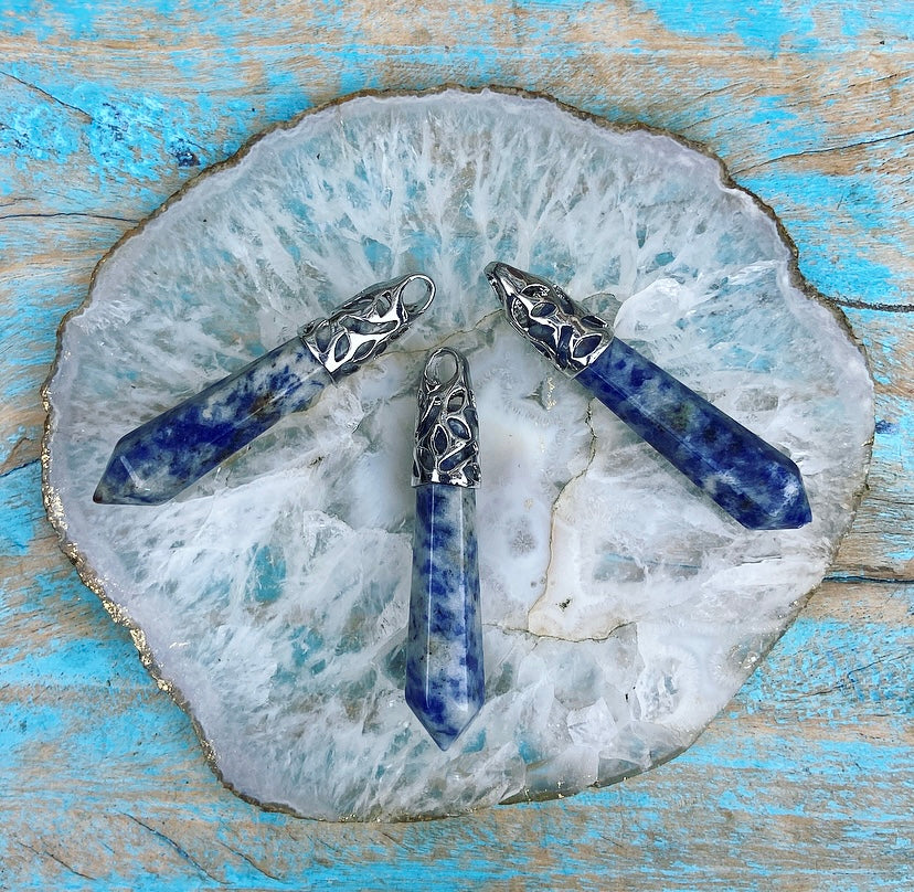 Energy point pendant Sodalite "Assertiveness &amp; Self-esteem"