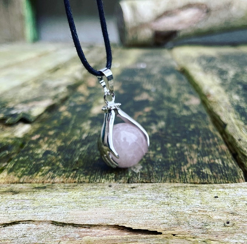 Healing Hands pendant Rose Quartz "Love"