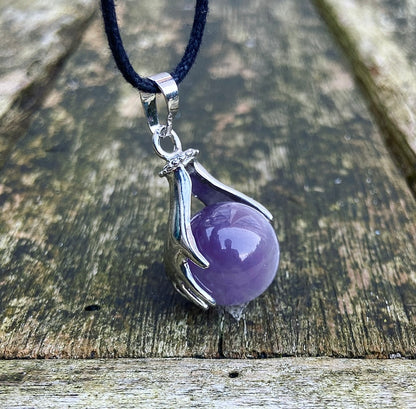 Healing Hands pendant Amethyst "Intuition"